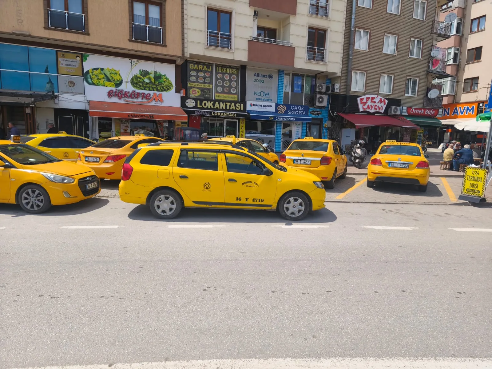 Bakımlı ve Modern Taksilerimiz